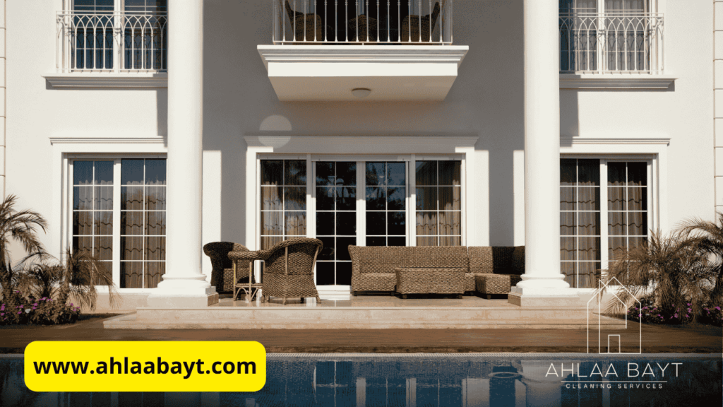 خدمة تنظيف الفلل في الفجيرة